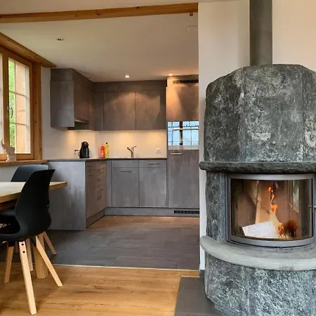 Neuwertiges 2 Zi Ferienchalet 55m2 Hébergement de vacances Monstein